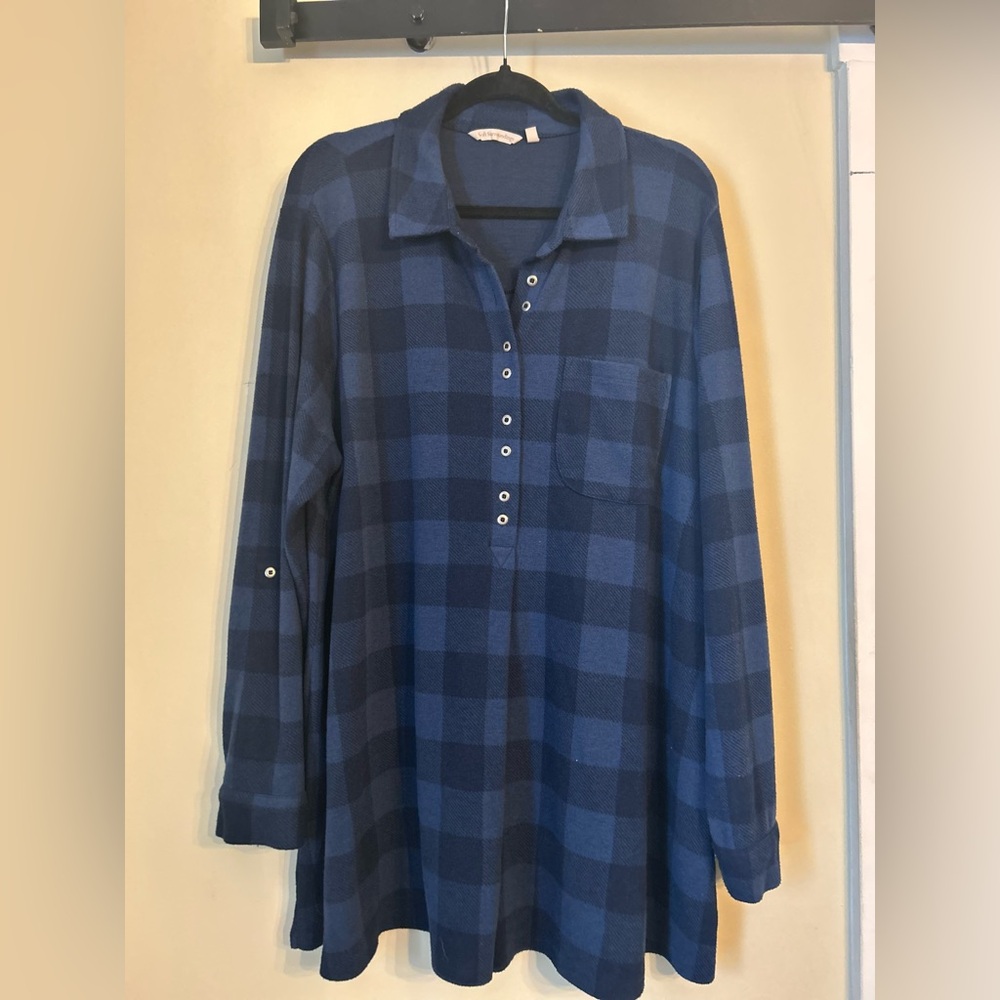 Soft Surroundings Navy Flannel Checkered Top Beautiful Quality!
